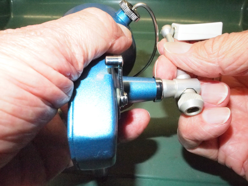 Penn 720--Removing Handle