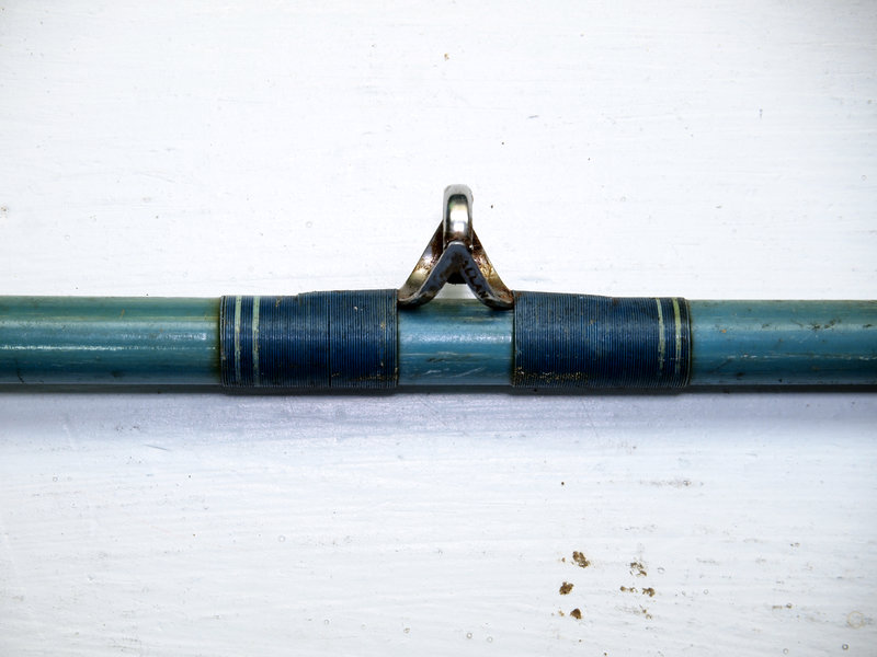 St. Croix Pacemaker 400 HD baitcasting rod - guide - side view